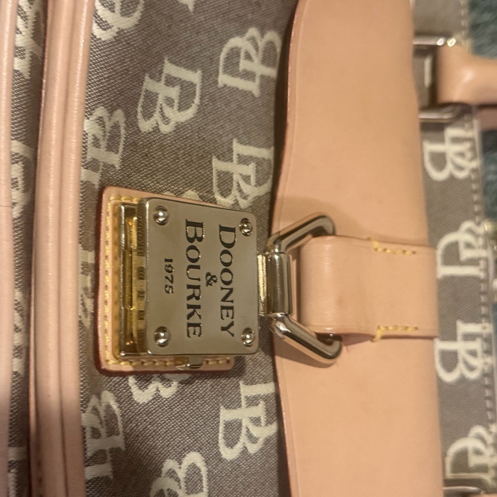 Dooney & Bourke Gray Signature Satchel with Tan Trim - Picture 8 of 10